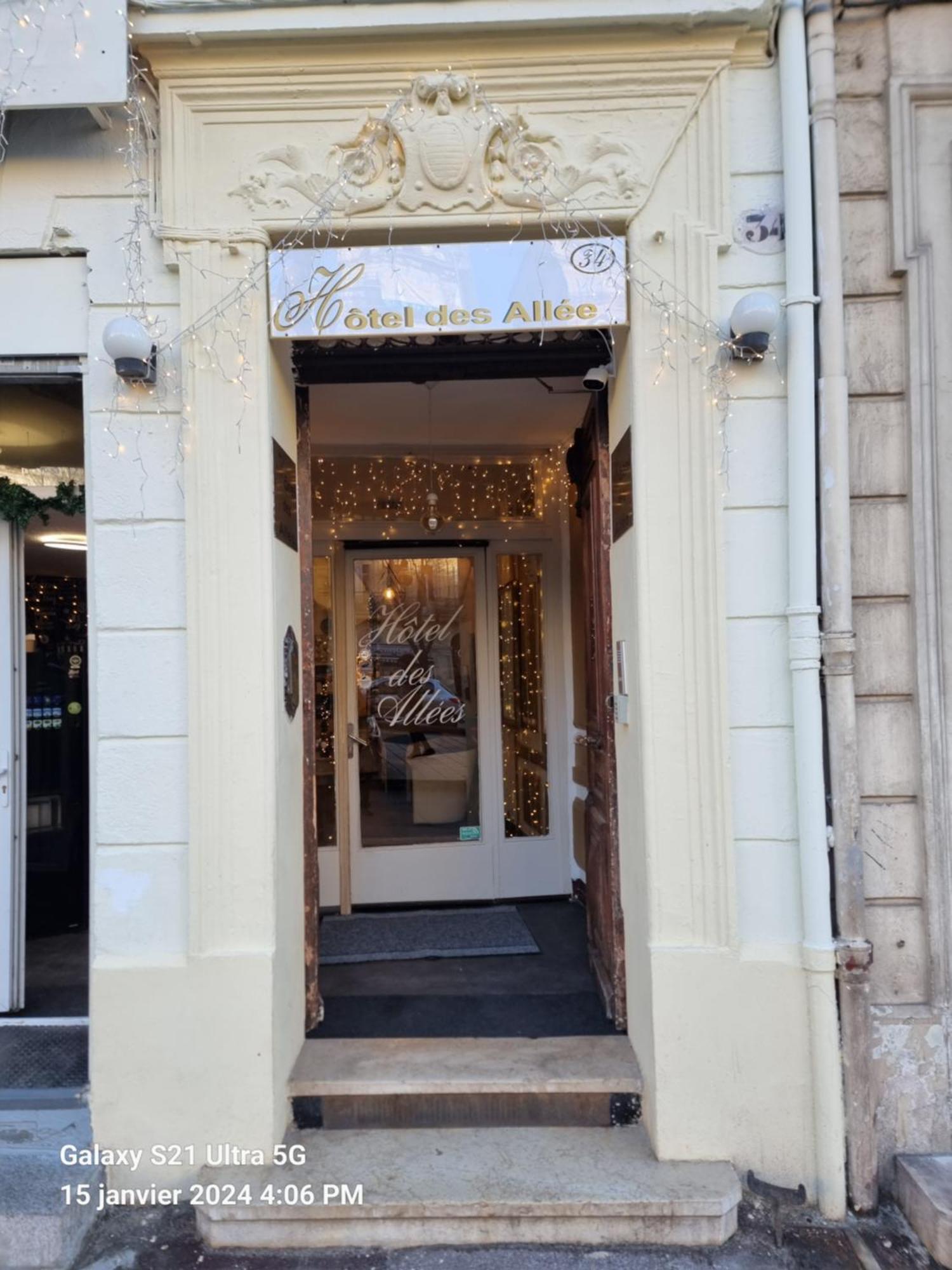 Hotel Des Allees Marseille Exterior photo