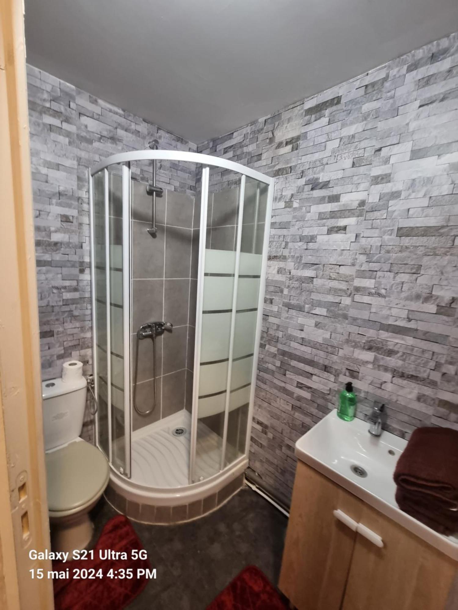 Hotel Des Allees Marseille Room photo